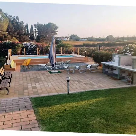 Blanc Country Villa *